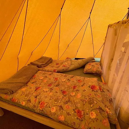 Vaesteraeng Glamping Luxusní stan *
