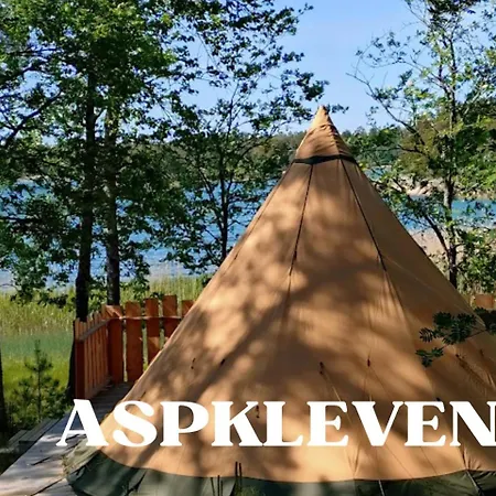 Vaesteraeng Glamping * Lillandet